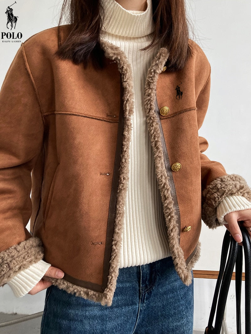 Comfortable Elegance || The Shearling-Trim Jacket